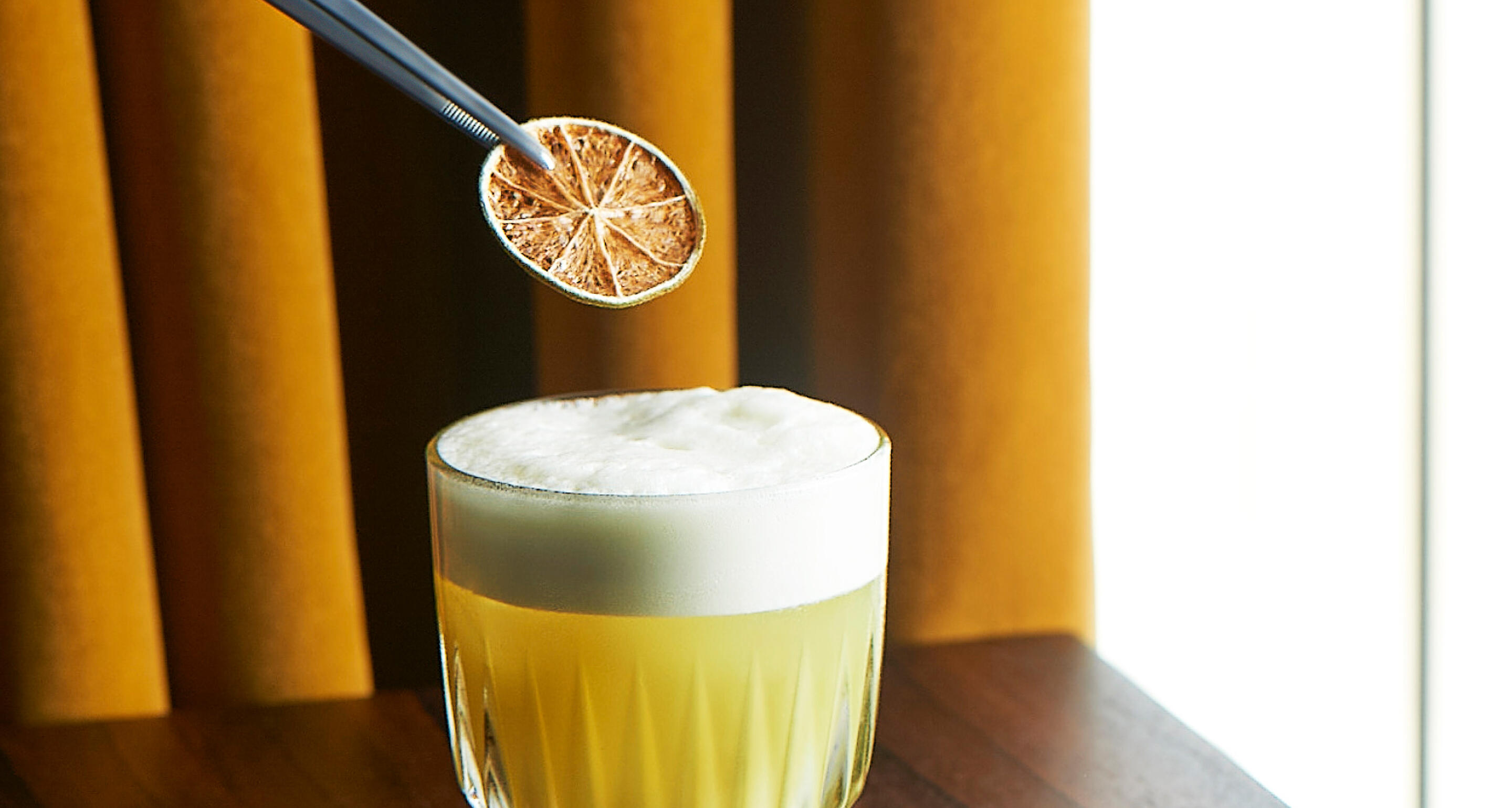 Cognac cocktail recipes and tutorials - Hennessy