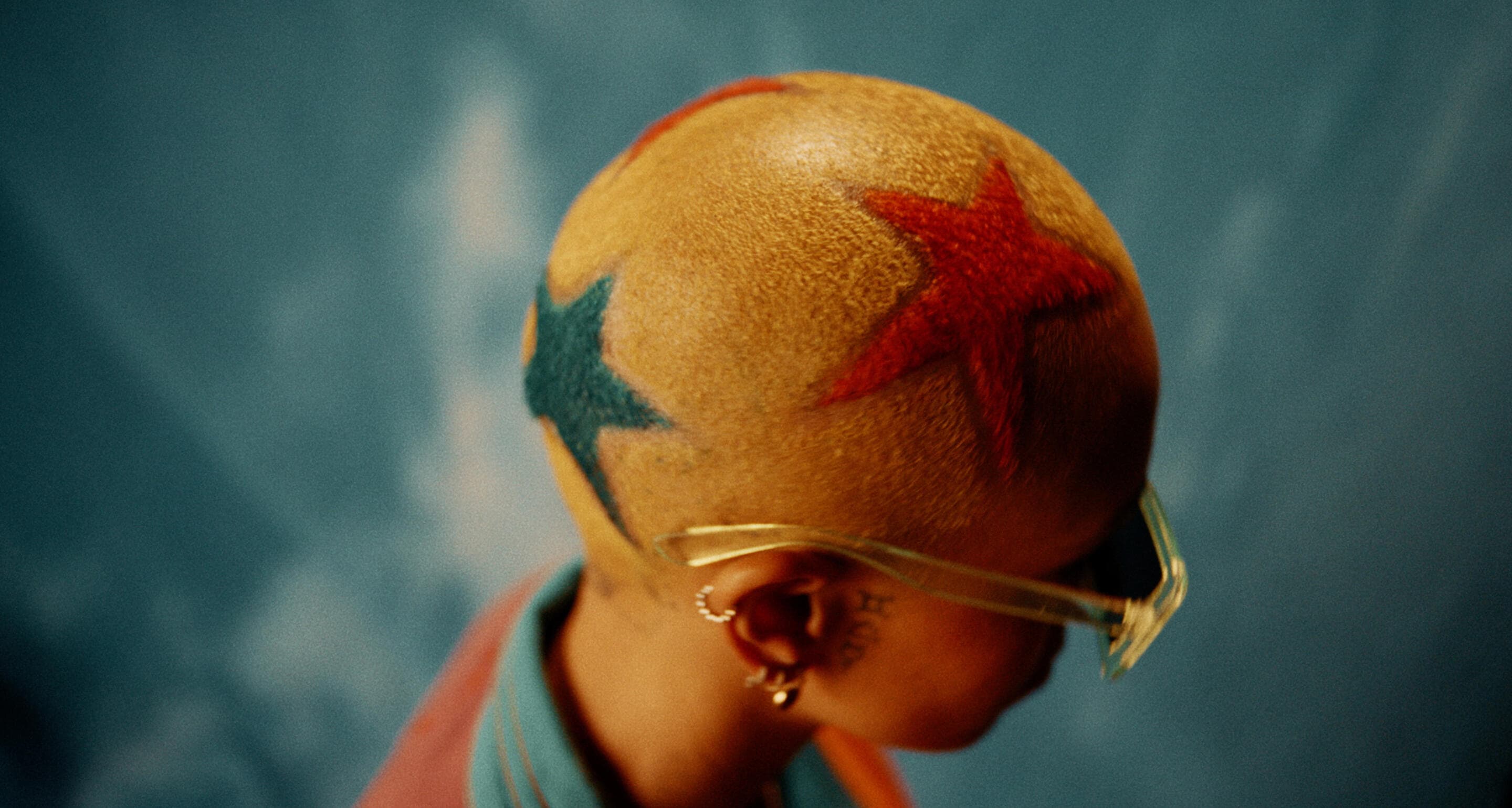 GAME NEVER STOPS MAIN VISUAL DESKTOP