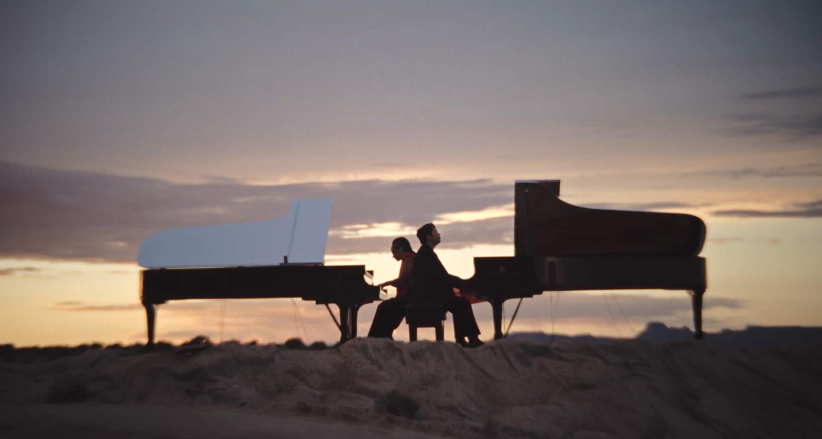 HENNESSY-PARADIS-IS-ON-EARTH-2023