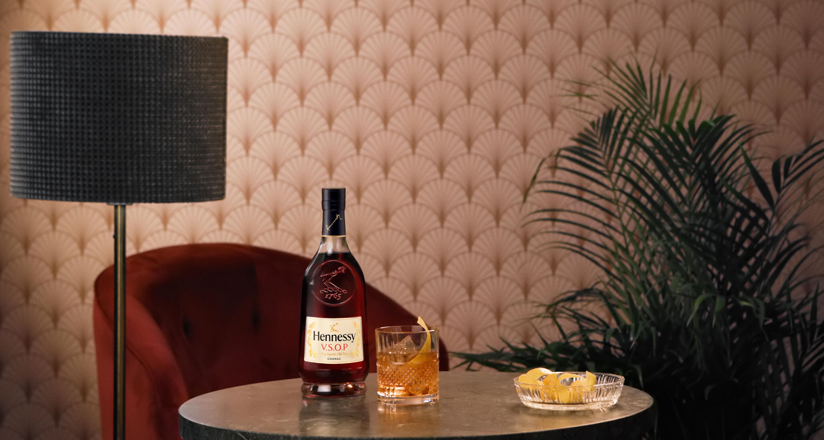 HENNESSY-COCKTAILS-IMAGE-2880x1540-24-SAZERAC