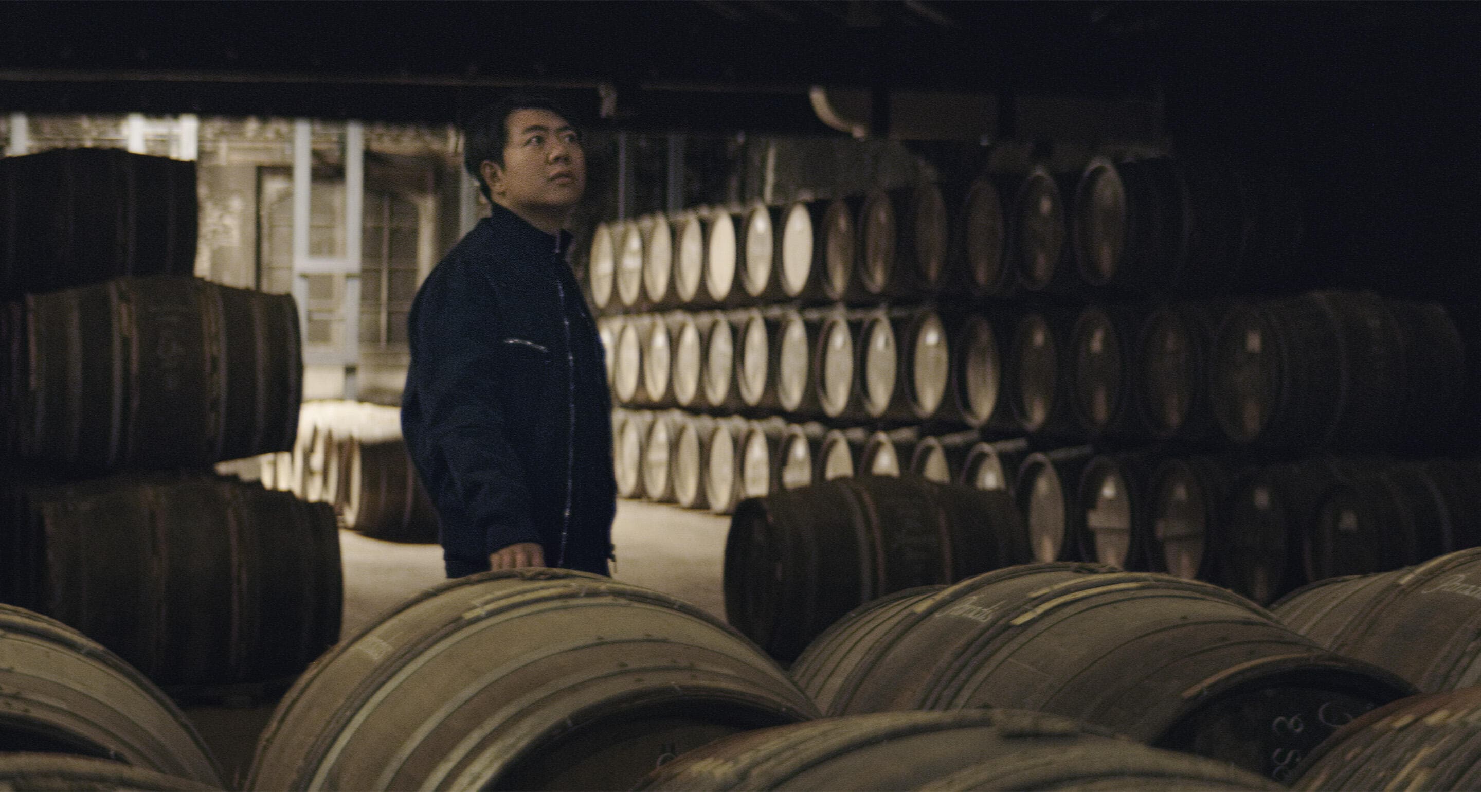 hny_paradis_is_on_earth_behind_the_blend_08_2880x1540-1