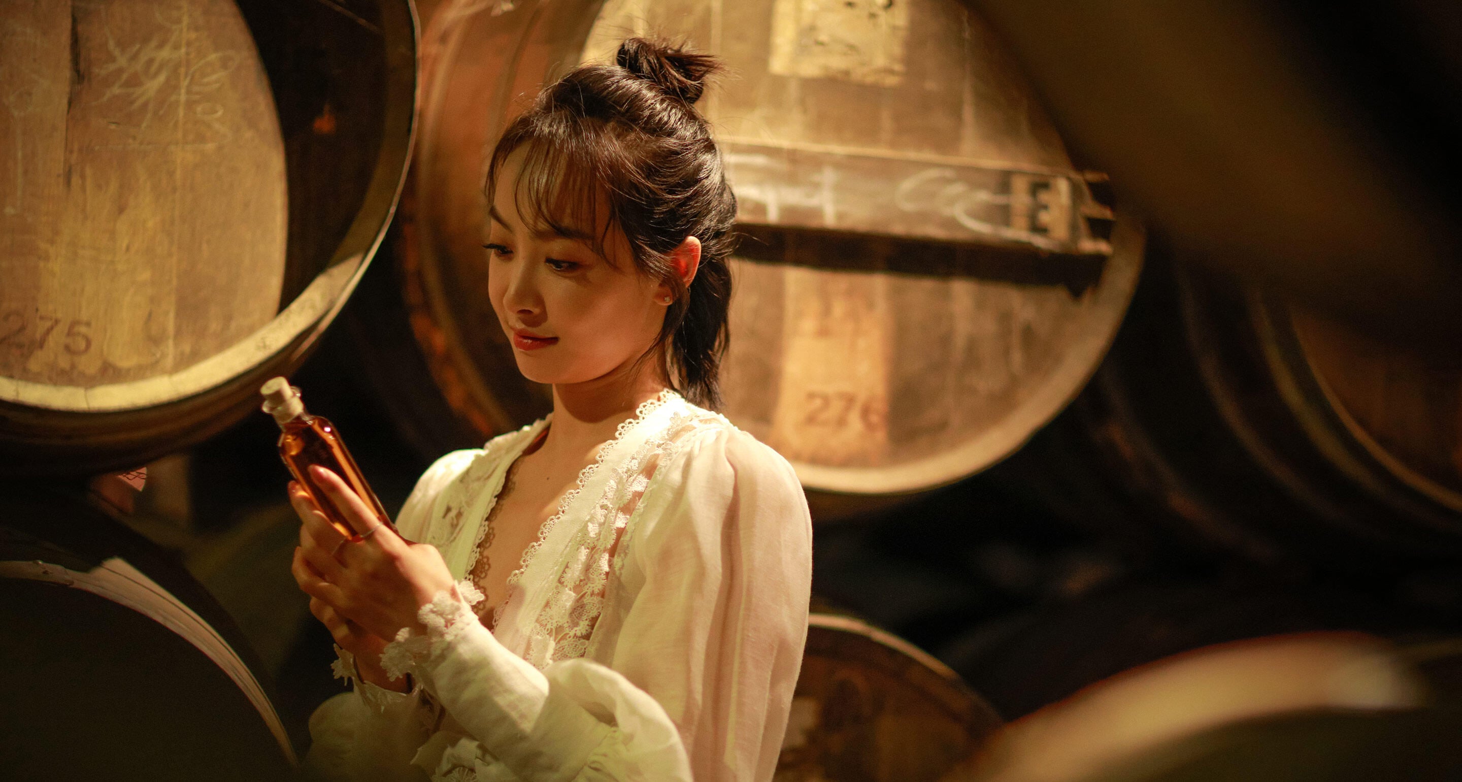 Victoria Song and Yiwei Zhou Visit the Hennessy Estate