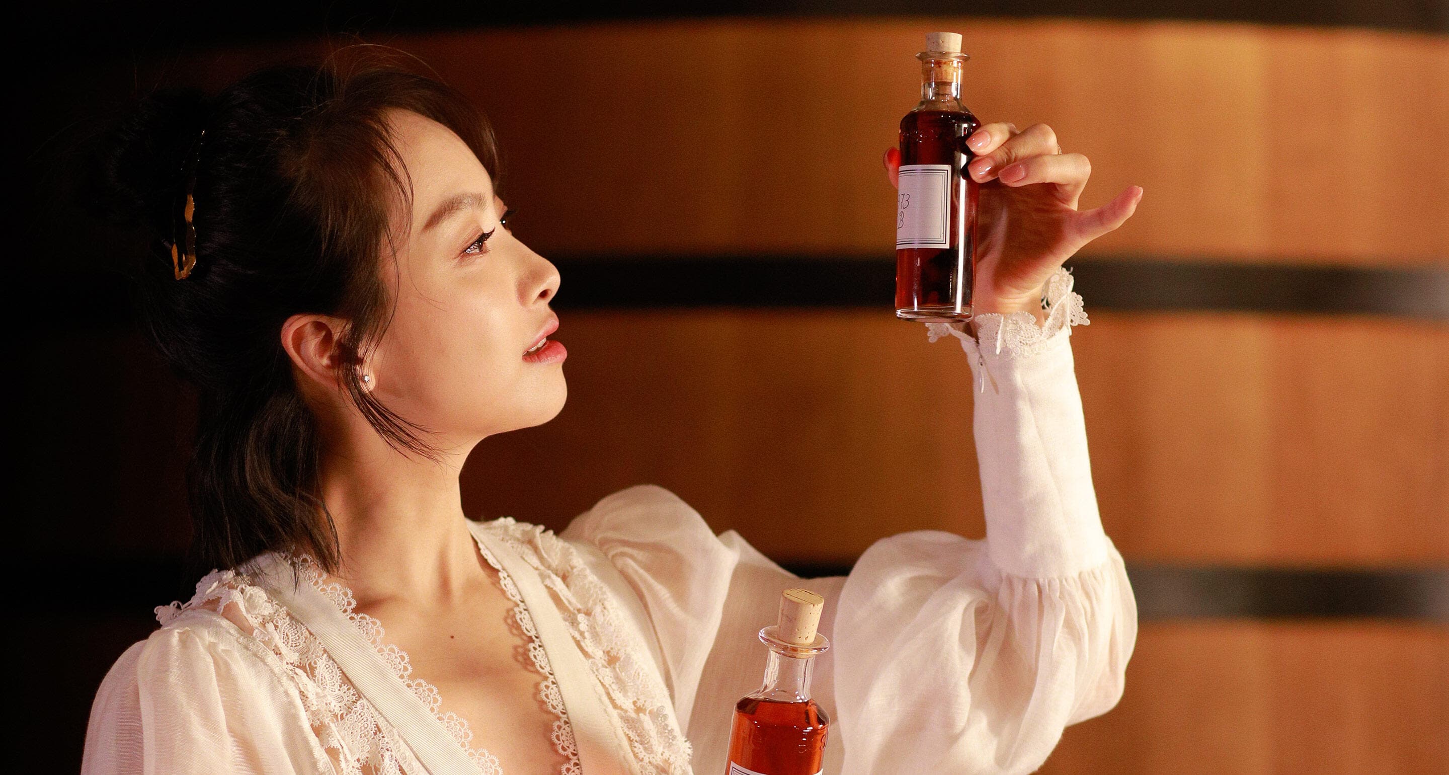 Victoria Song and Yiwei Zhou Visit the Hennessy Estate