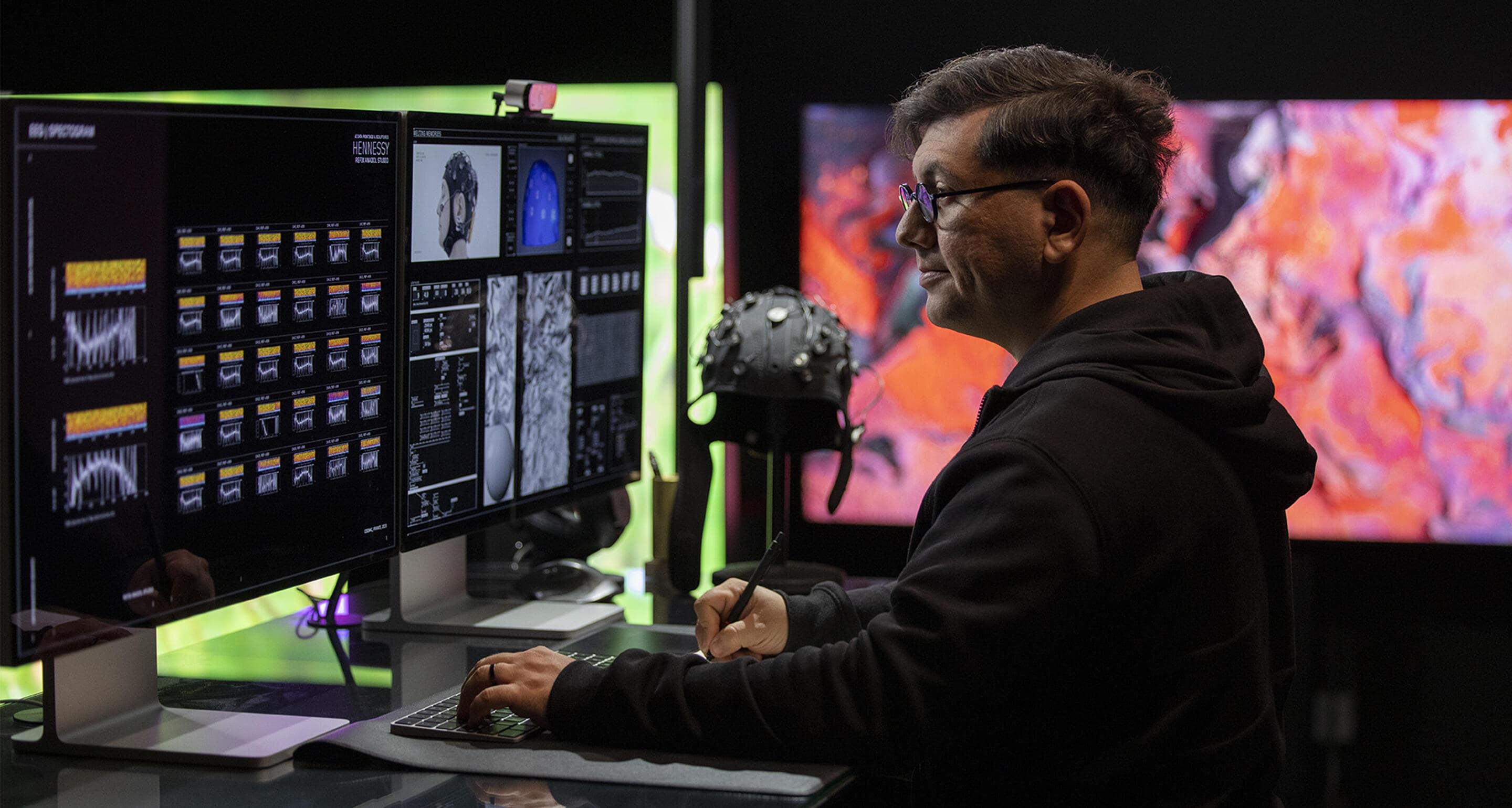 Artist Refik Anadol uses AI to turn Hennessy V.S.O.P Privilège decanter into art