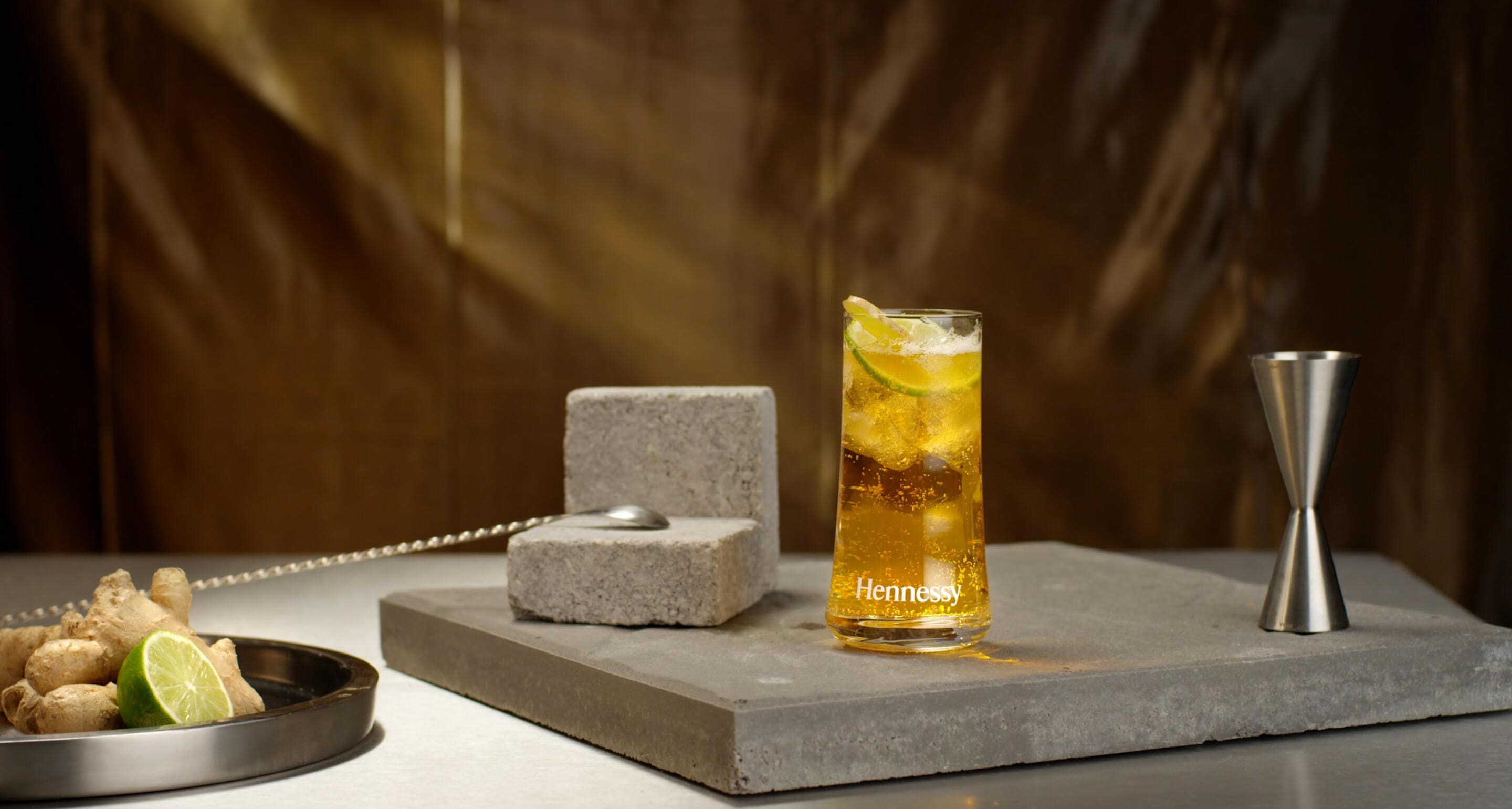WORLD COCKTAIL DAY