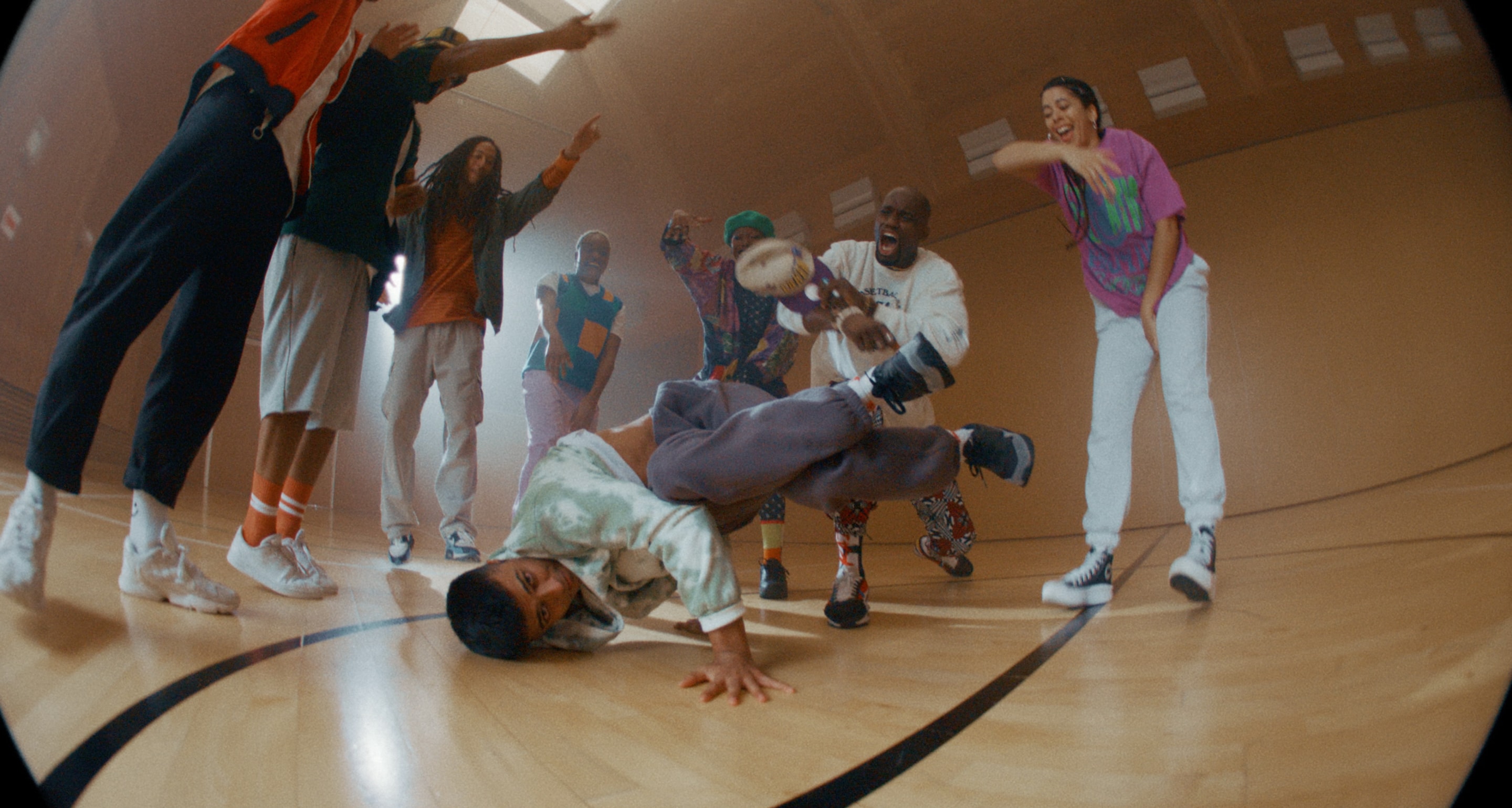 GAME NEVER STOPS MAIN VISUAL DESKTOP DANSE