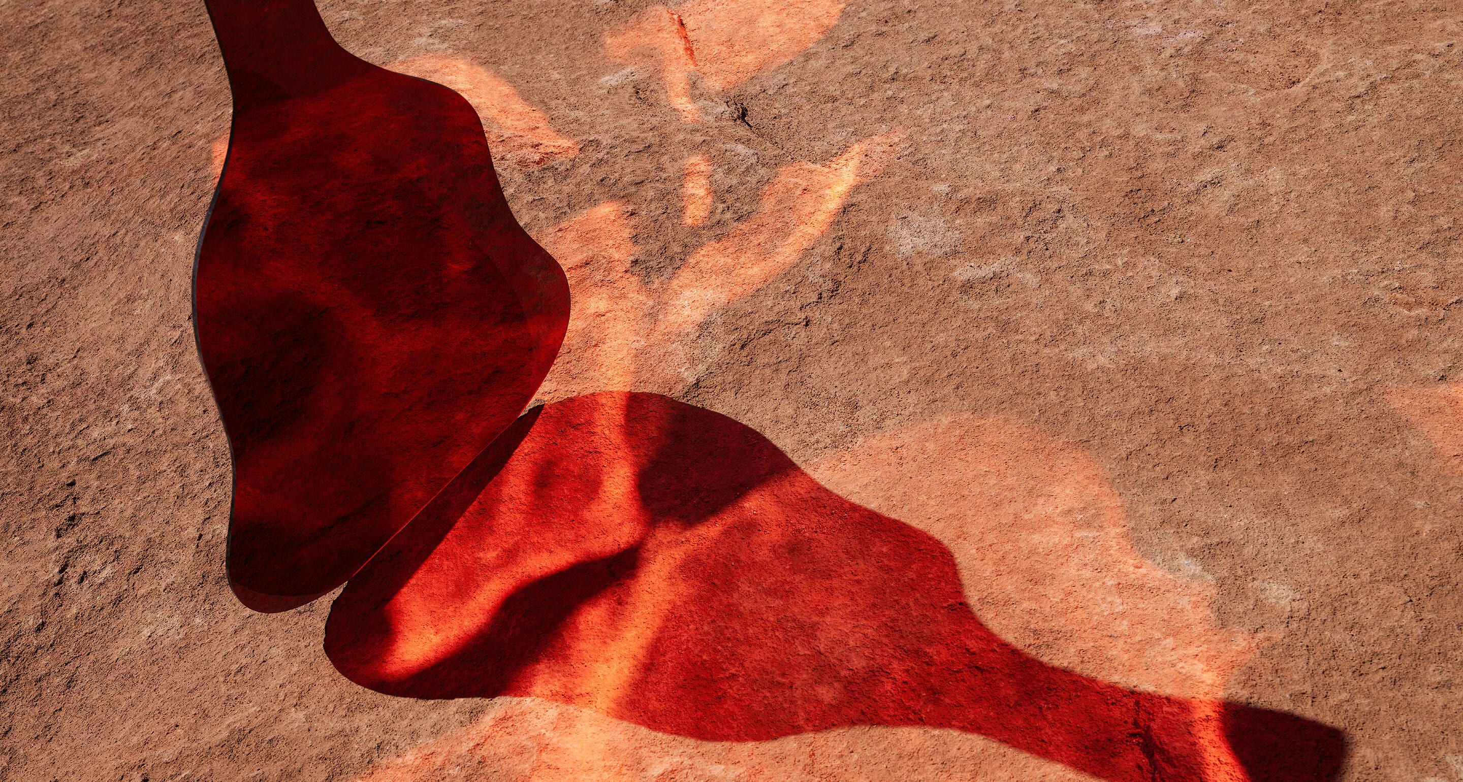 HENNESSY-PARADIS-IS-ON-EARTH-HONEY-BODY