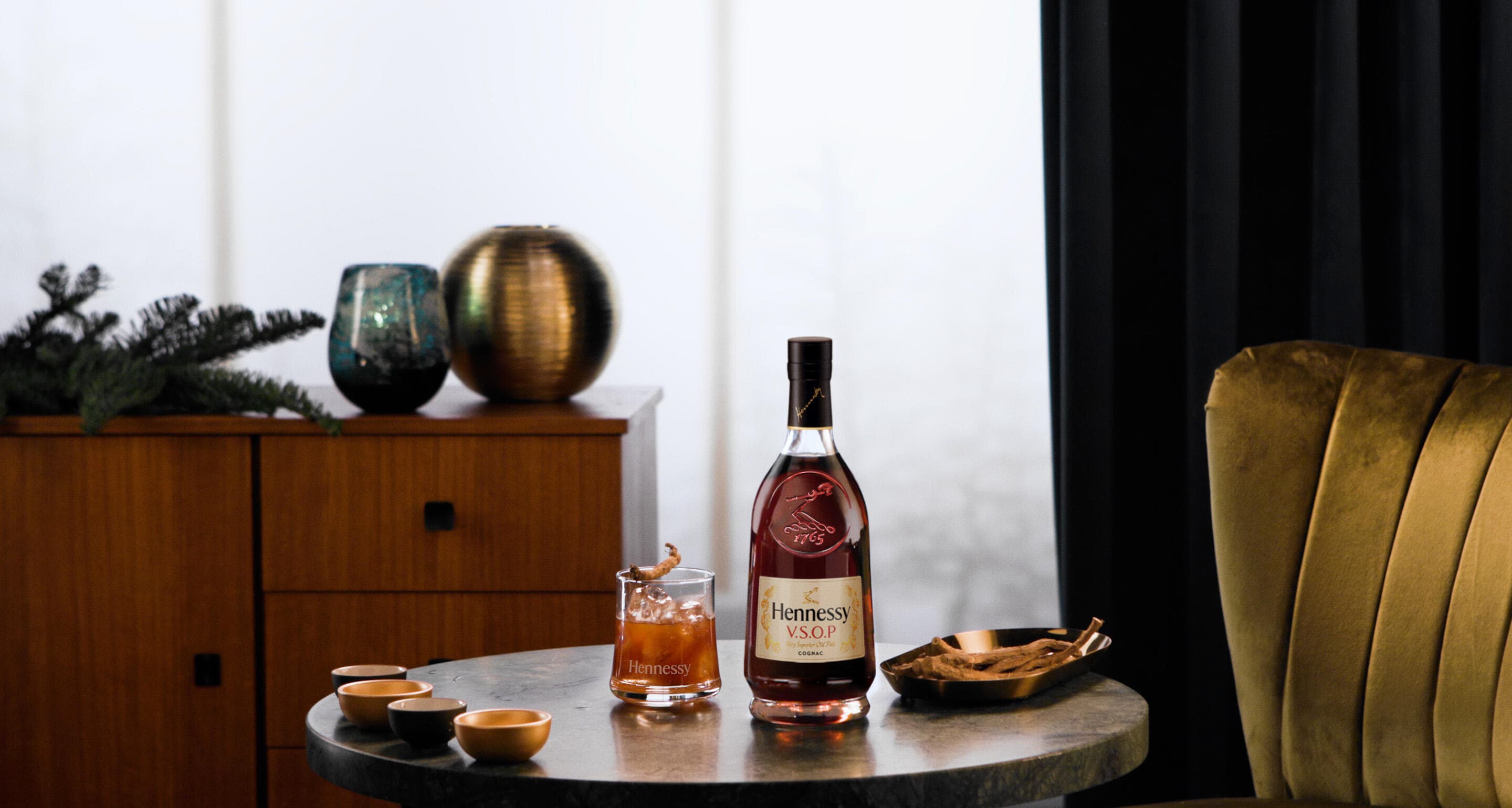 HENNESSY-COCKTAILS-HENNESSY-SPICY-BLAZER