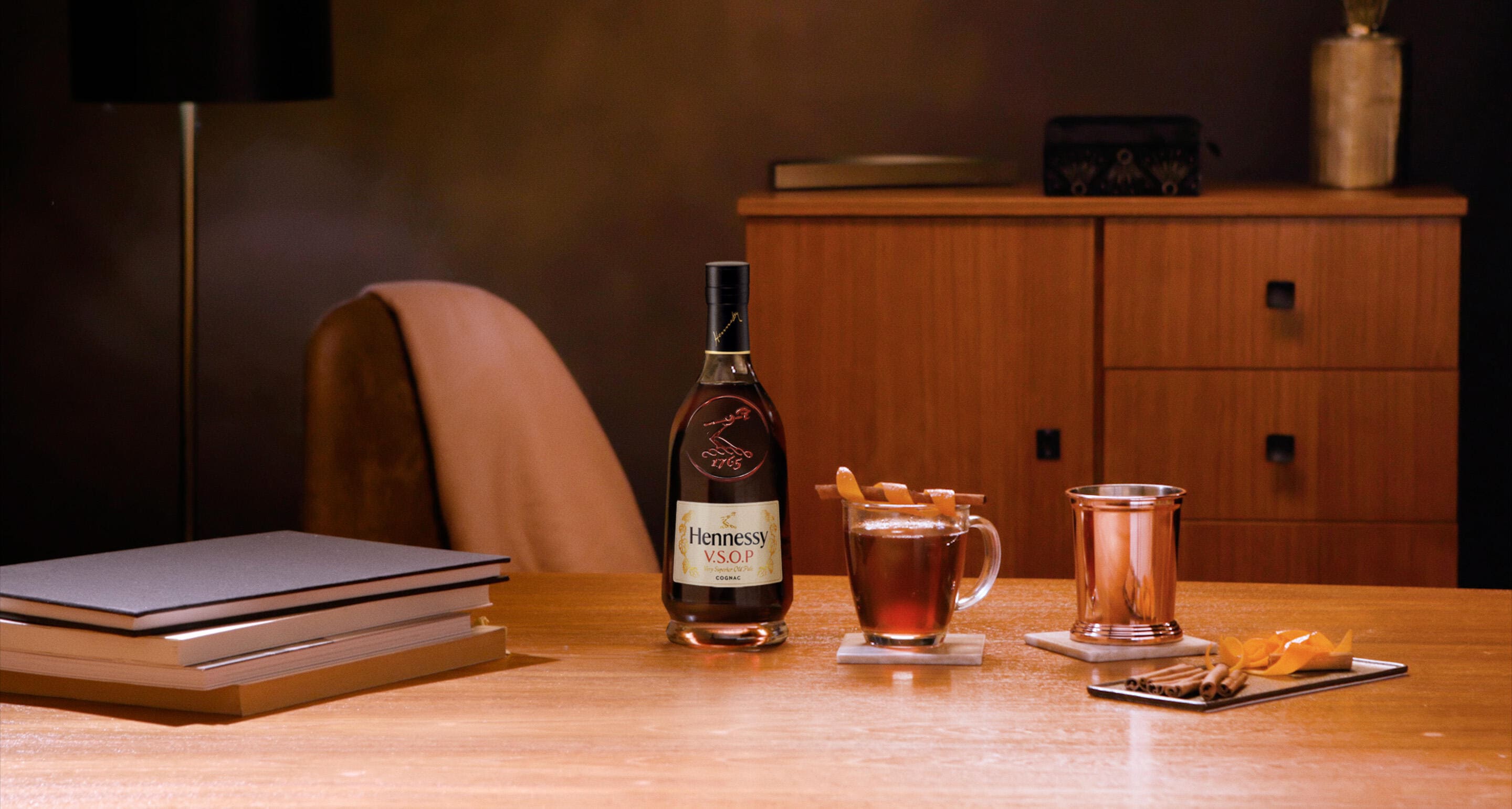 HENNESSY-COCKTAILS-BORDER TOWN