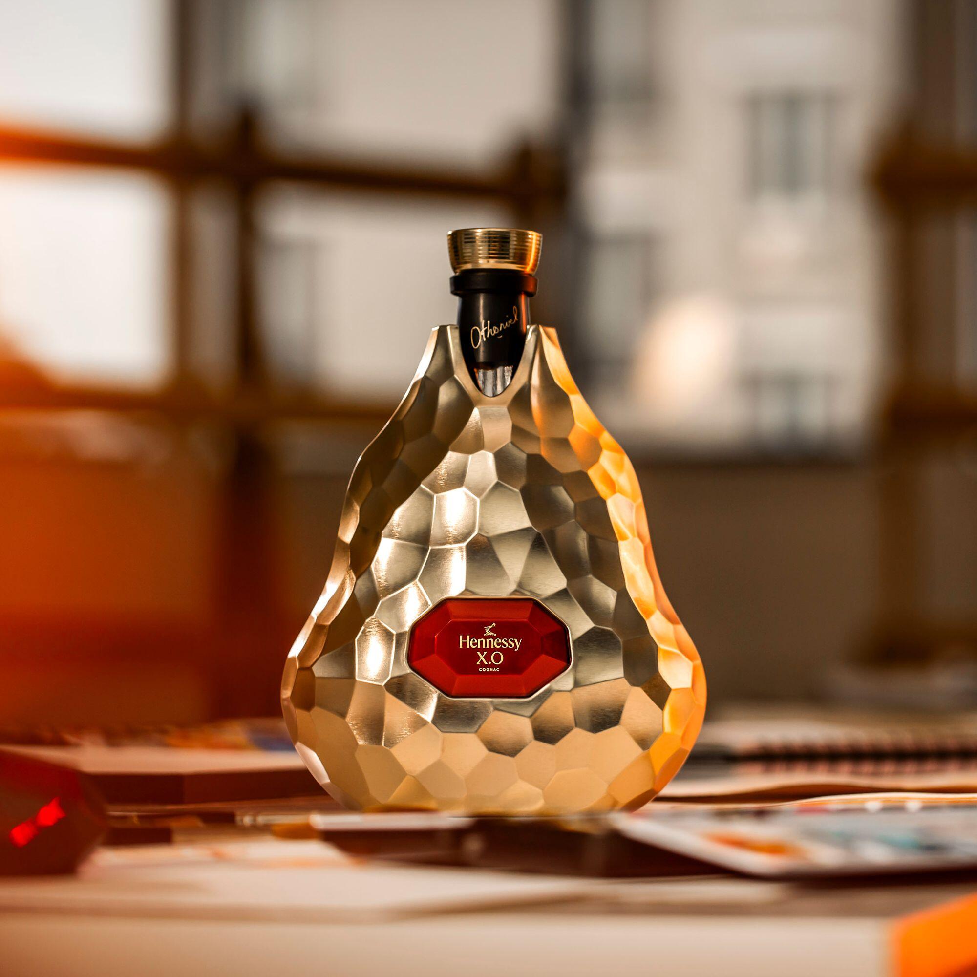 hny_xo_jmo_collaboration_jean_michel_othoniel_limited-edition-1