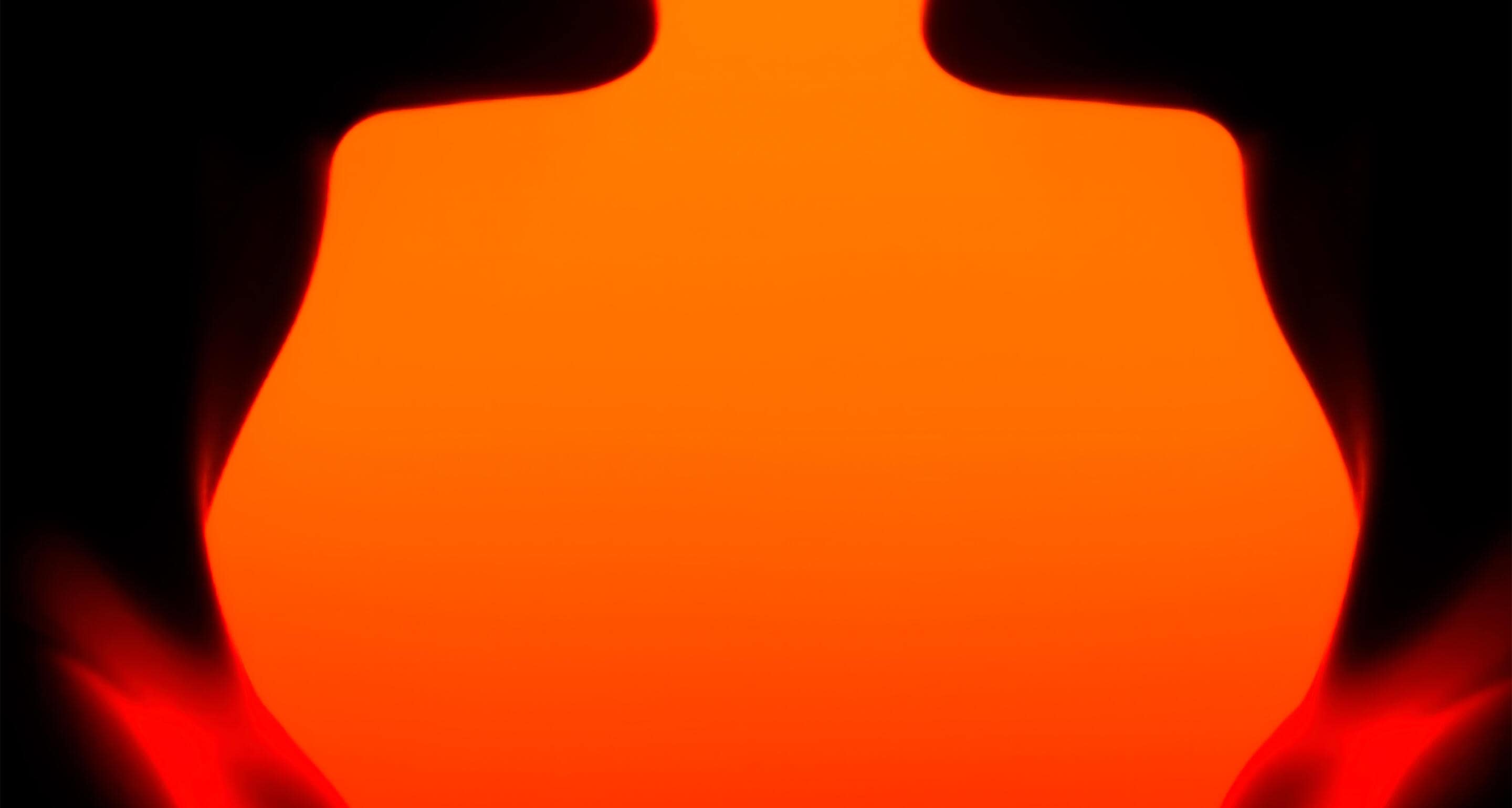 hny_xo_high_energy_extract_3_dancers_2880x1540-1