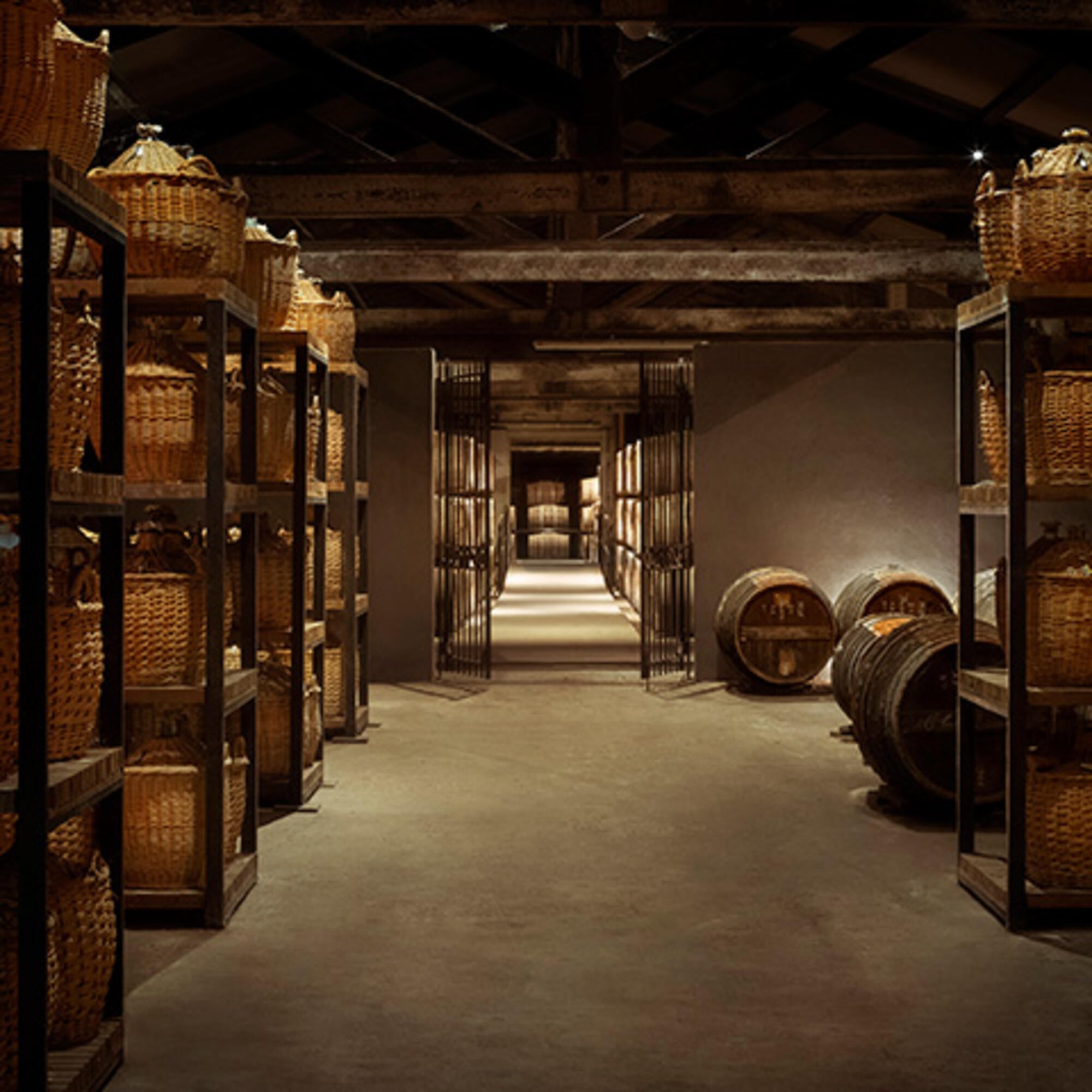 chai-paradis-visites-hennessy-cjas-hennessy-co-jean-philippe-lebee-extreme-2000x2000px-r1