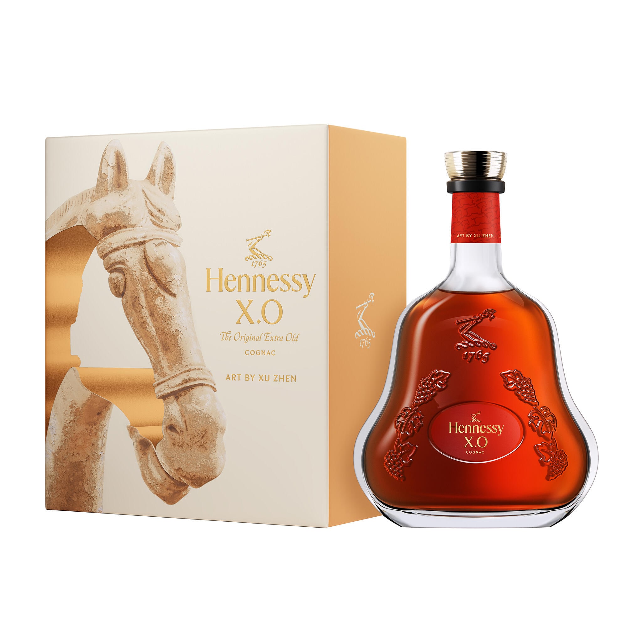 Finest cognac: Hennessy XO, Hennessy Paradis and other cognac bottles