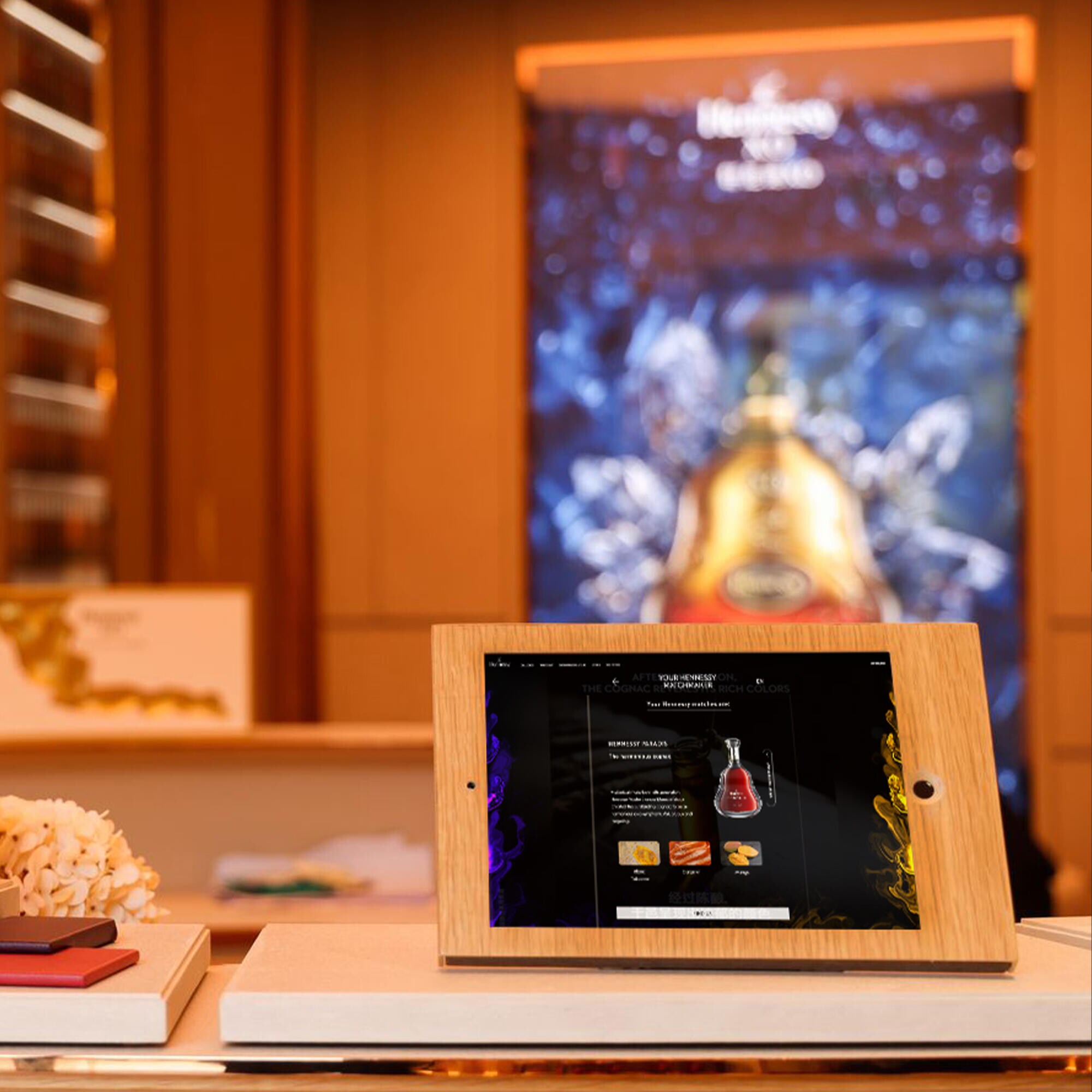 TRAVEL EXCLUSIVE | Hennessy USA